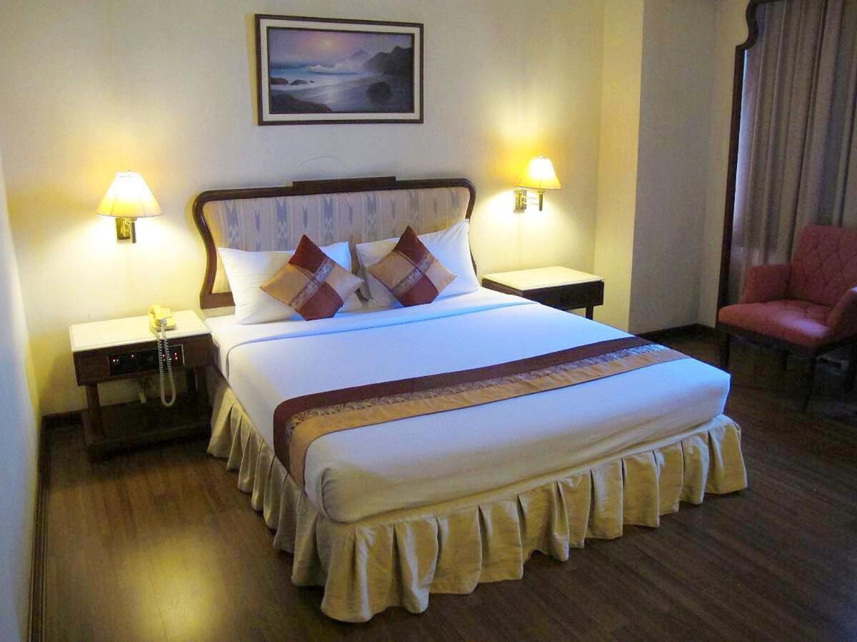 Lee Gardens Hotel Hat Yai Exterior photo